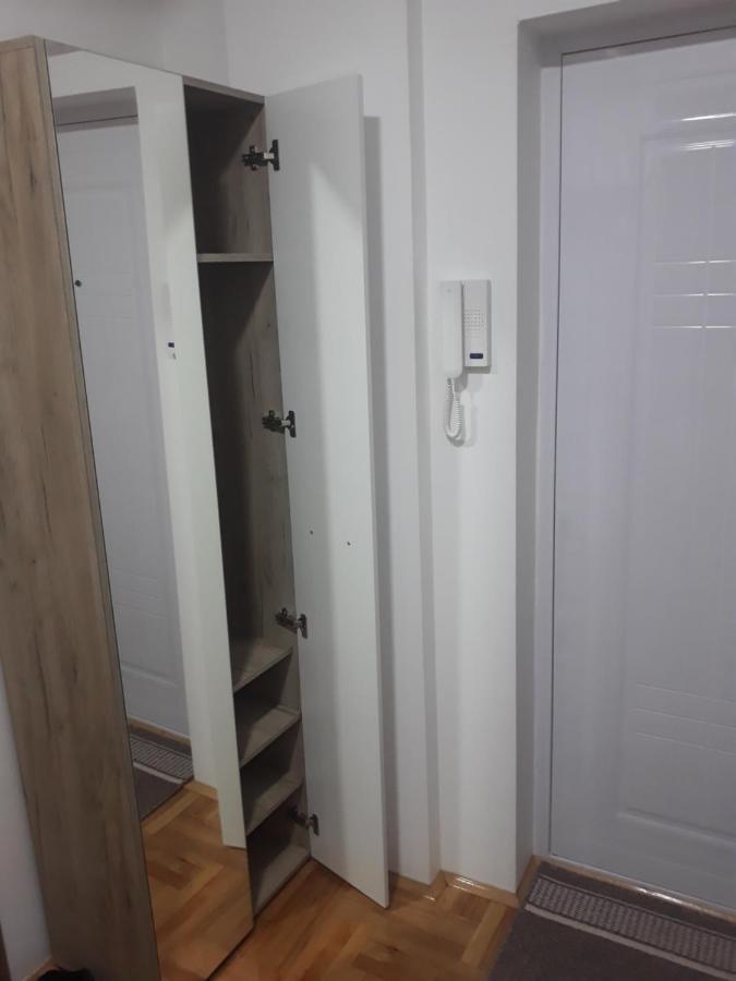 Apartman Vranje Exteriör bild