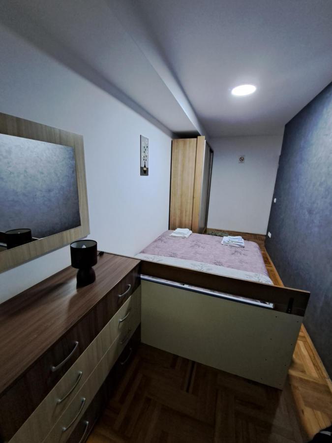 Apartman Vranje Exteriör bild